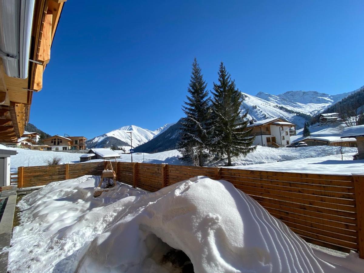 Apartamento Tiroliving Berwang Exterior foto
