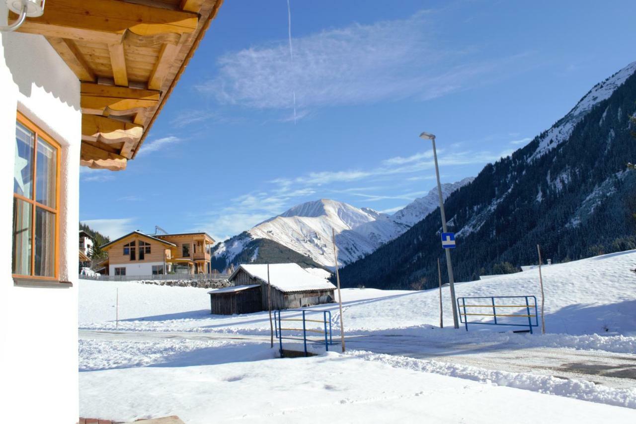 Apartamento Tiroliving Berwang Exterior foto